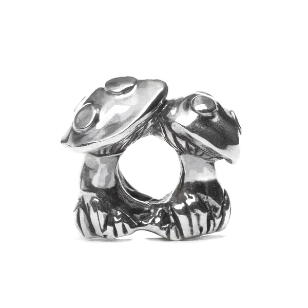 Wonderland, Silver